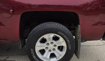 2017 Chevy Silverado 1500 LT Z71 4WD Crew Cab full