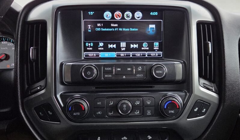 2017 Chevy Silverado 1500 LT Z71 4WD Crew Cab full