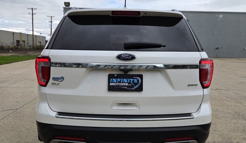 2018 Ford Explorer XLT AWD 7 Passenger full