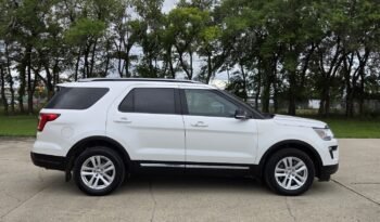 2018 Ford Explorer XLT AWD 7 Passenger full