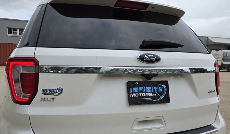 2018 Ford Explorer XLT AWD 7 Passenger full