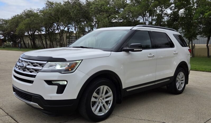 2018 Ford Explorer XLT AWD 7 Passenger full