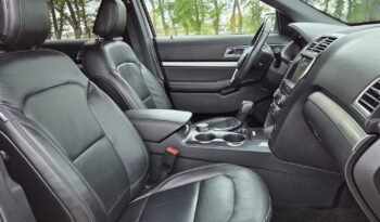 2018 Ford Explorer XLT AWD 7 Passenger full