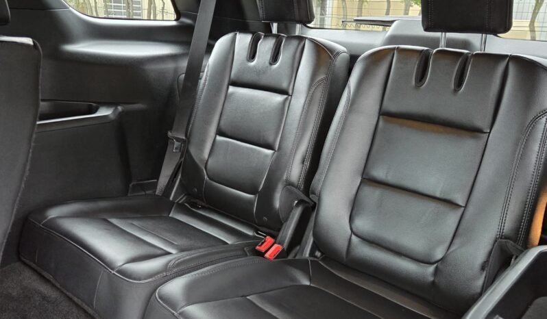 2018 Ford Explorer XLT AWD 7 Passenger full