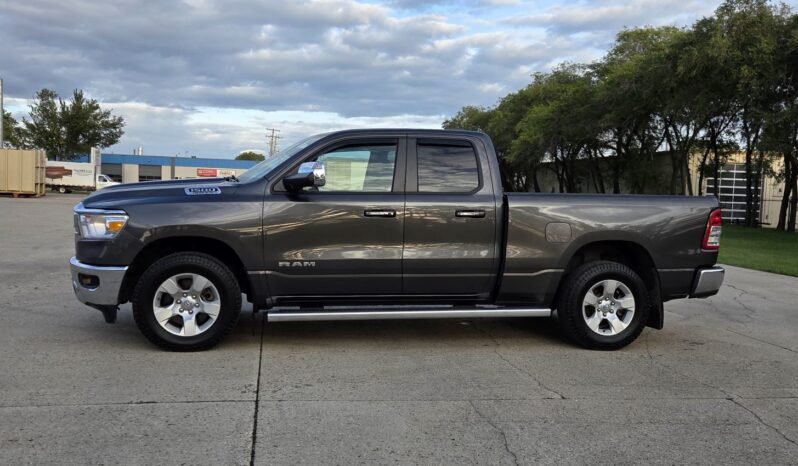 2019 Ram 1500 Big Horn Quad Cab 4WD full