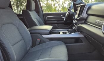 2019 Ram 1500 Big Horn Quad Cab 4WD full