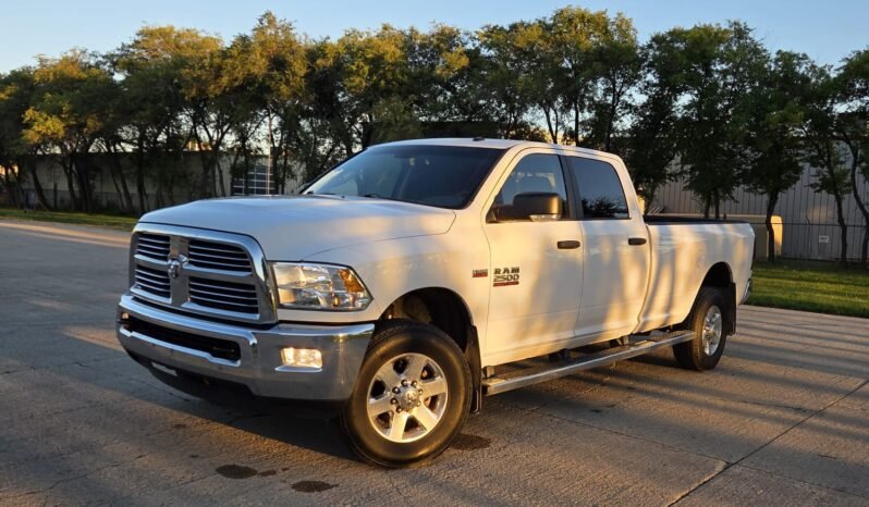 2014 Ram 2500 SLT Crew Cab 4WD Heavy Duty Long Box 8Ft full