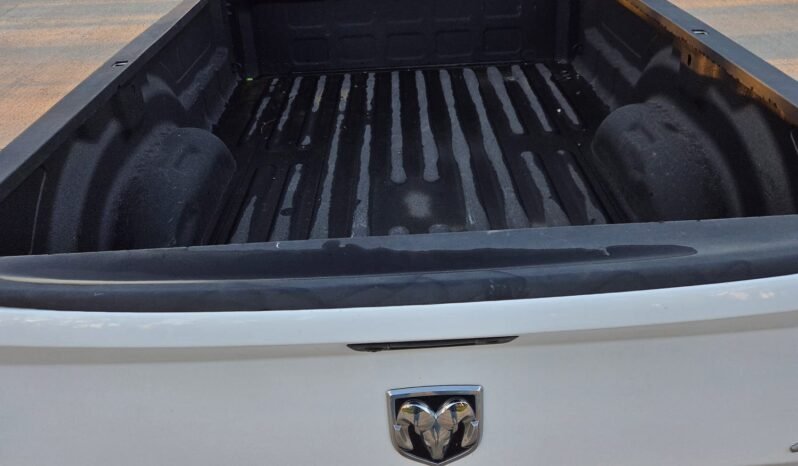 2014 Ram 2500 SLT Crew Cab 4WD Heavy Duty Long Box 8Ft full