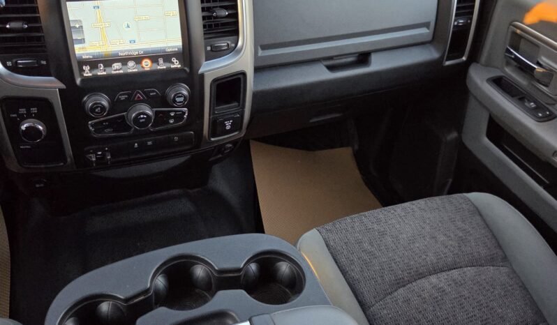 2014 Ram 2500 SLT Crew Cab 4WD Heavy Duty Long Box 8Ft full