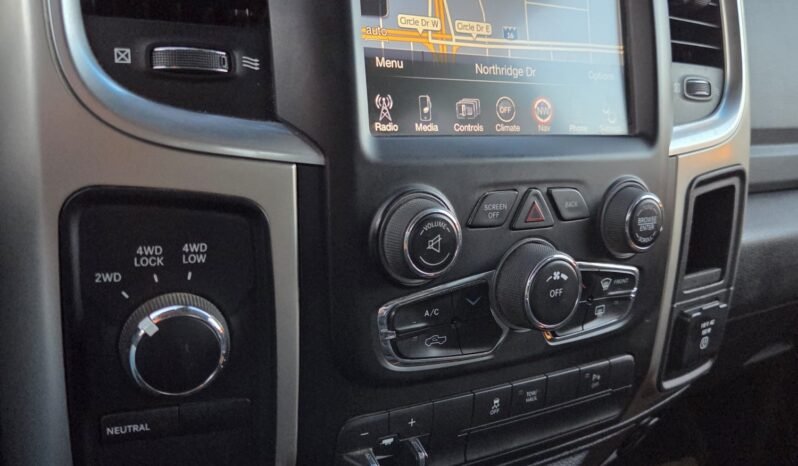 2014 Ram 2500 SLT Crew Cab 4WD Heavy Duty Long Box 8Ft full