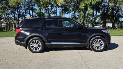2021 Ford Explorer XLT AWD 7 Passenger