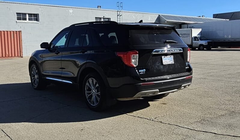 2021 Ford Explorer XLT AWD 7 Passenger full