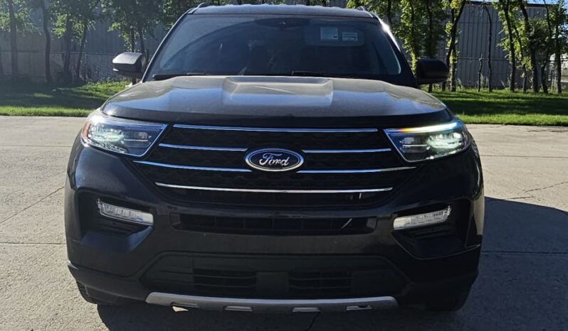 2021 Ford Explorer XLT AWD 7 Passenger full