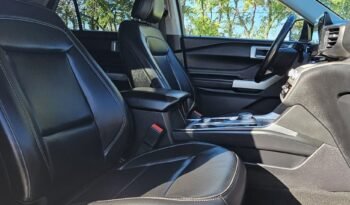 2021 Ford Explorer XLT AWD 7 Passenger full