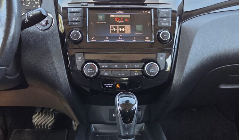 2019 Nissan Qashqai SV AWD full