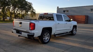 2016 Chevy Silverado 1500 High Country CrewCab 4WD