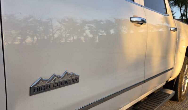 2016 Chevy Silverado 1500 High Country CrewCab 4WD full