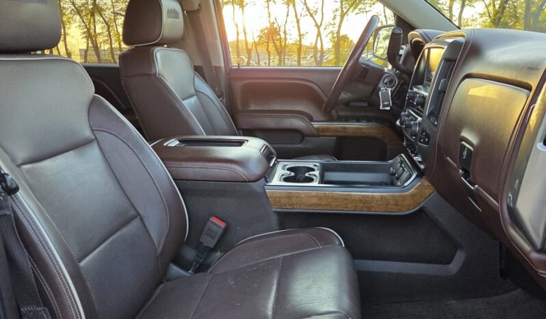 2016 Chevy Silverado 1500 High Country CrewCab 4WD full