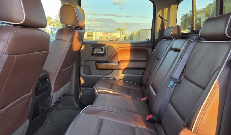 2016 Chevy Silverado 1500 High Country CrewCab 4WD full