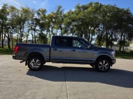 2017 Ford F150 Lariat Crew Cab 4WD V8
