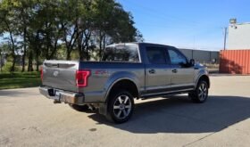 2017 Ford F150 Lariat Crew Cab 4WD V8