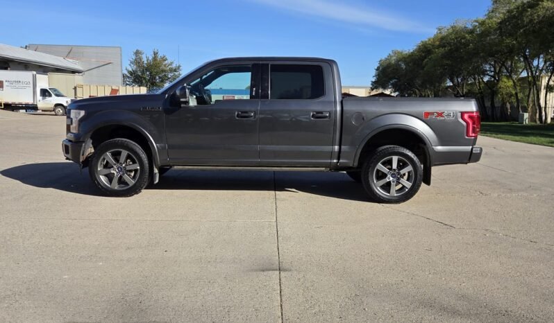 2017 Ford F150 Lariat Crew Cab 4WD V8 full