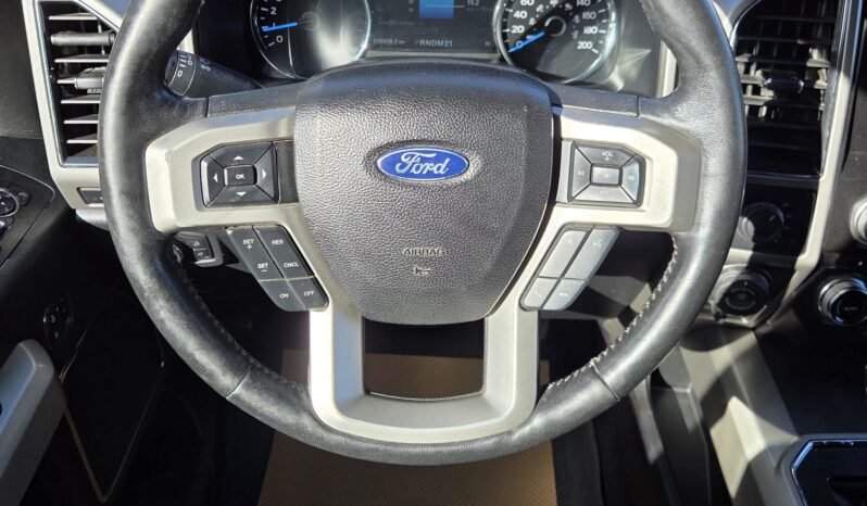2017 Ford F150 Lariat Crew Cab 4WD V8 full