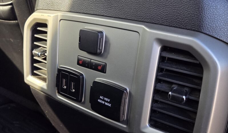 2017 Ford F150 Lariat Crew Cab 4WD V8 full