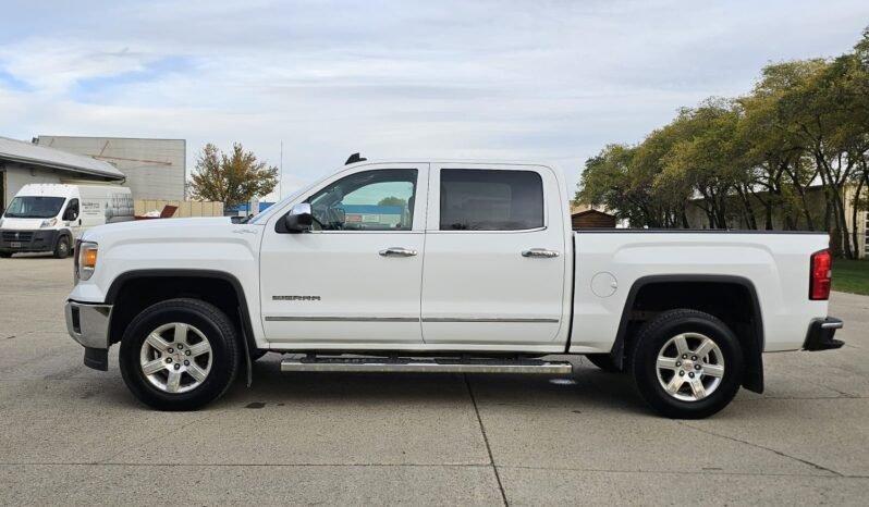 2015 GMC Sierra 1500 SLT Crew Cab 4WD full