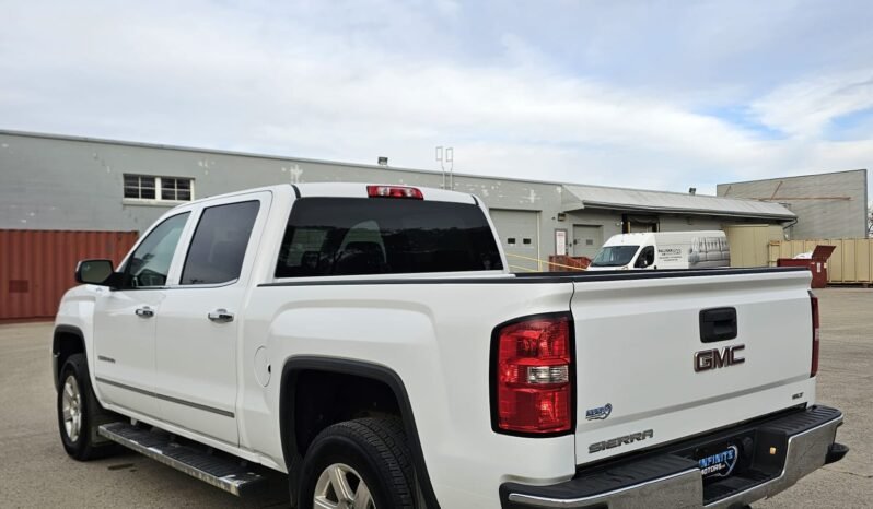 2015 GMC Sierra 1500 SLT Crew Cab 4WD full