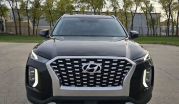 2022 Hyundai Palisade Essential AWD 8 passenger. full