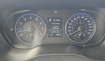 2022 Hyundai Palisade Essential AWD 8 passenger. full