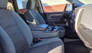 2015 Ram 1500 SLT Quad Cab 4WD full