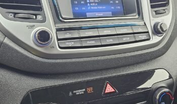 2017 Hyundai Tuscan Preferred AWD full