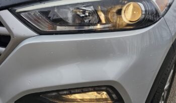 2017 Hyundai Tuscan Preferred AWD full